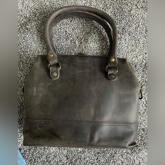 Love 41 Gladstone Bag - Picture 2 of 7